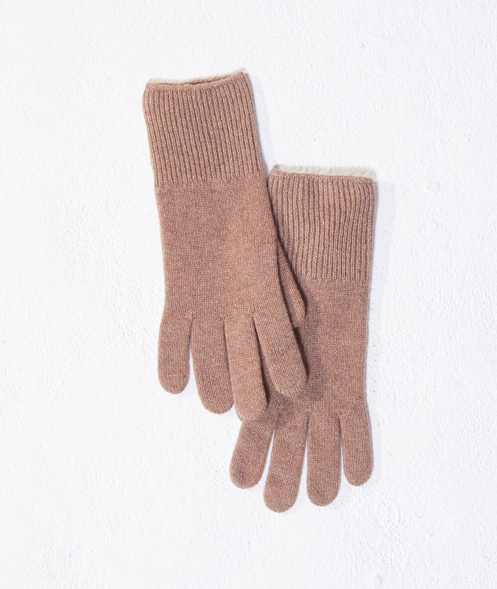 Gants en laine camel.