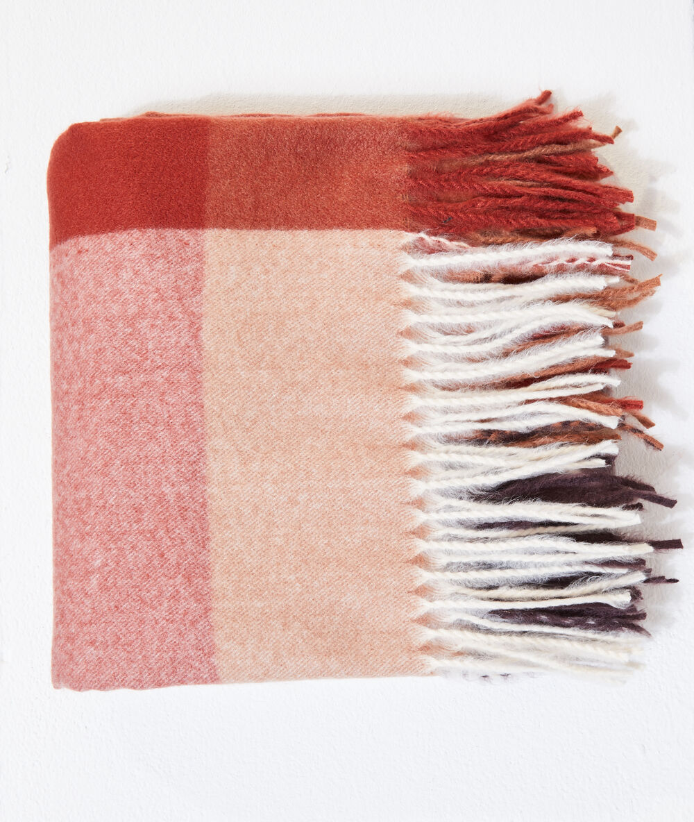 Plaid scarf  burgundy.