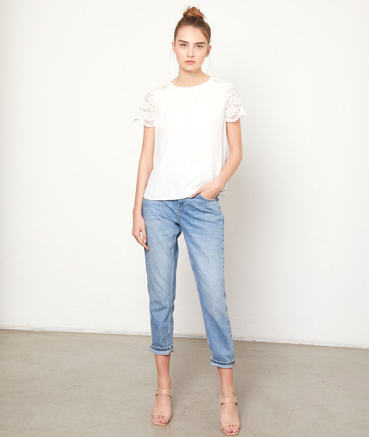 Top with guipure back off white.