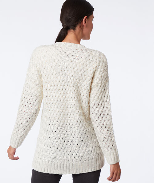 Cable knit cardigan ecru.
