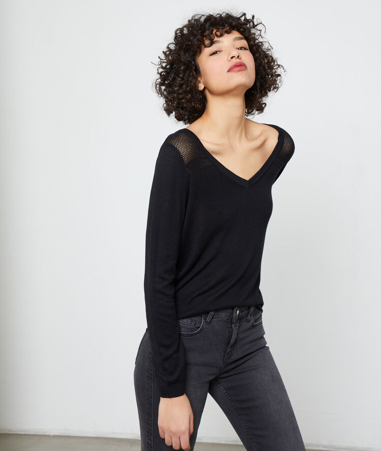 Open back jumper, lace details black.