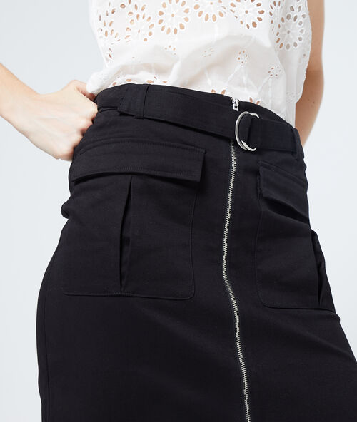 Cotton zipped skirt black.