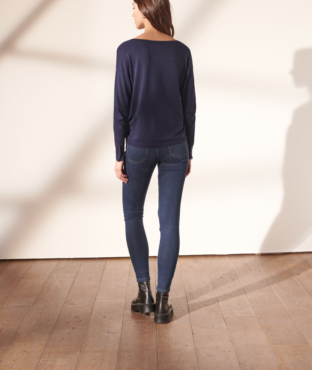 V neck jumper in a fine knit navy.