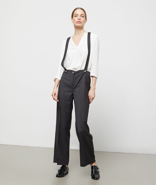 Wide leg trousers with braces taupe.