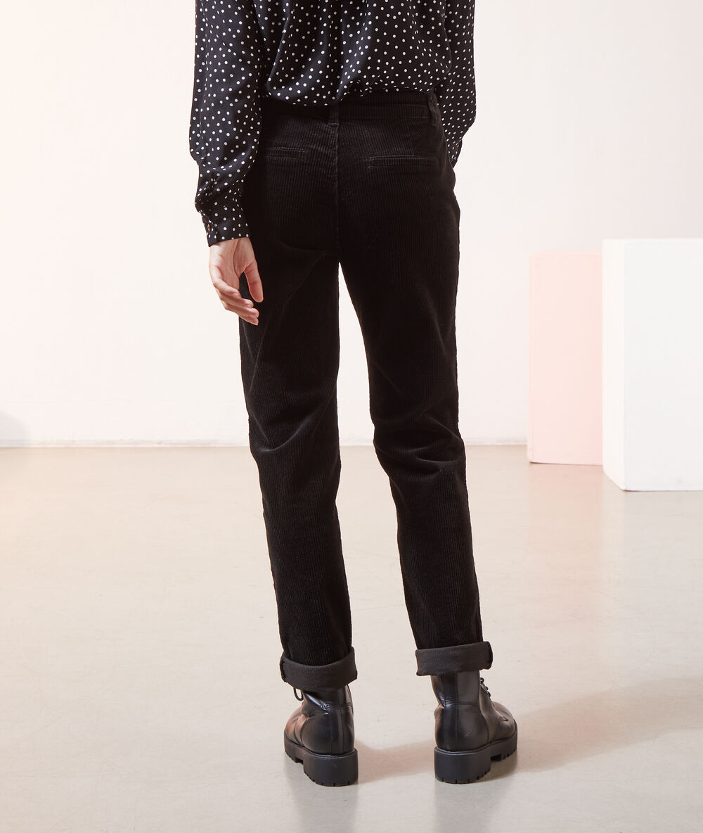 Corduroy trousers black.