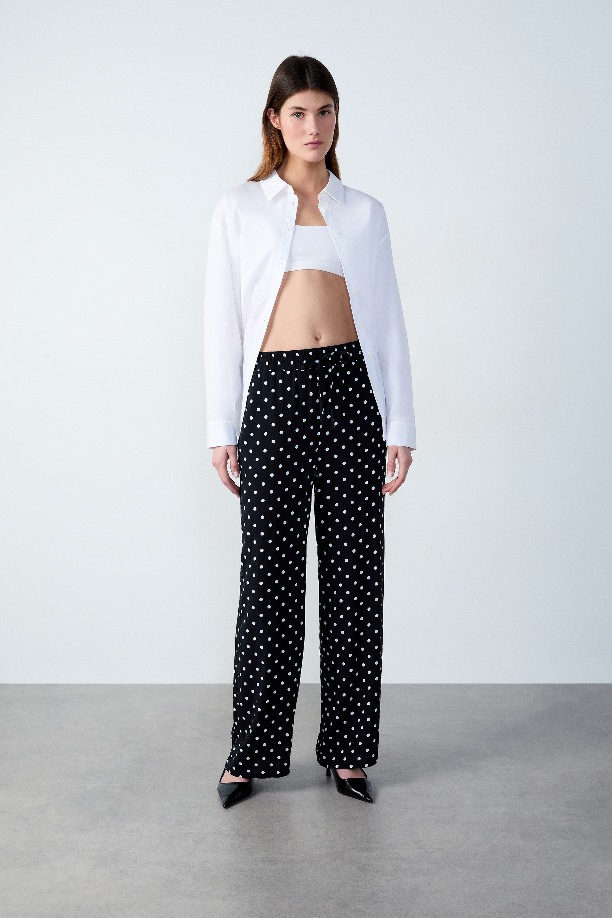 【INCHANT ME】[unisex] Polka Two-tuck Bijo Wide Slacks INCHANT ME】[unisex] Polka Two-tuck Bijo Wide Slacks