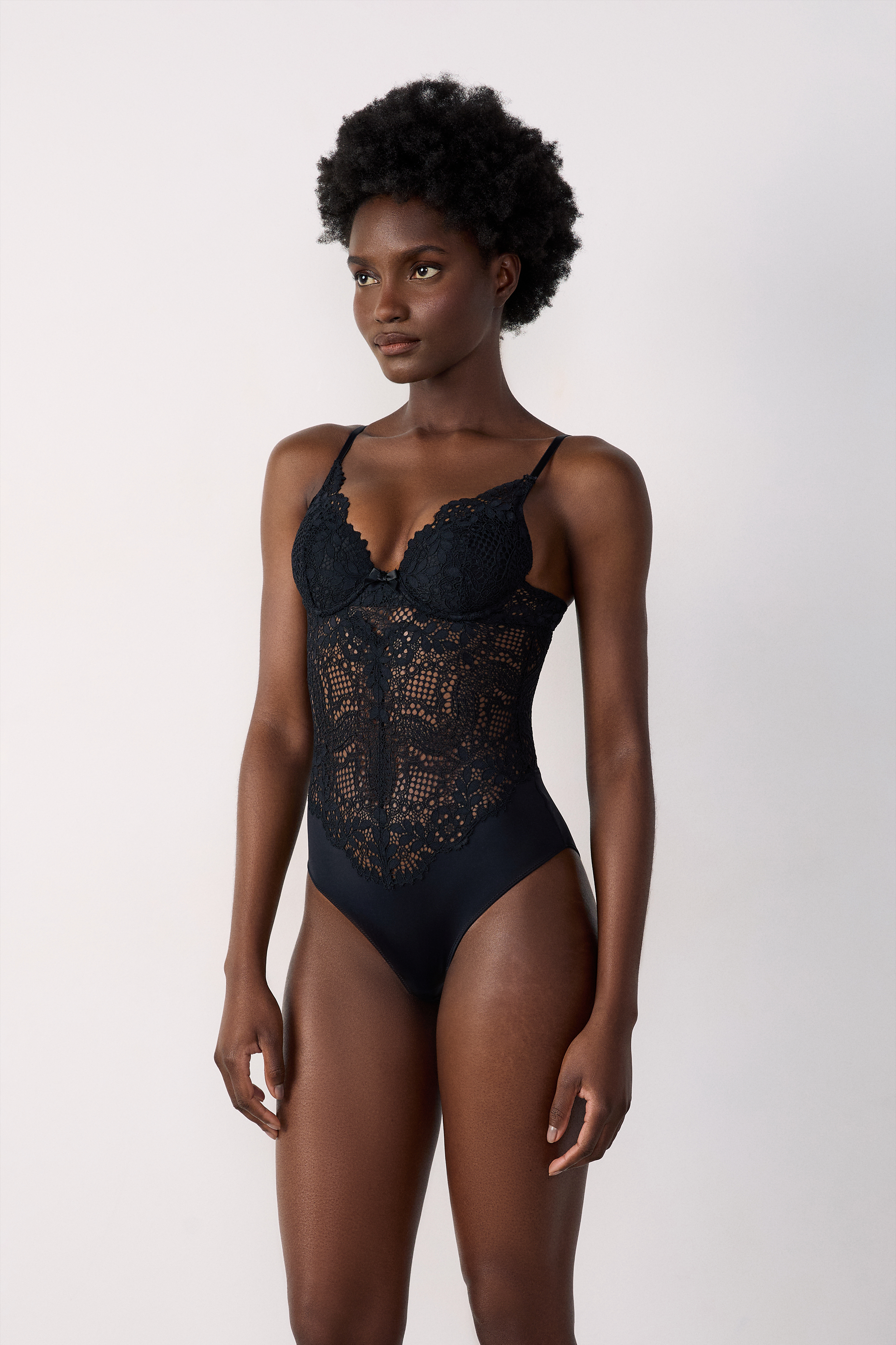 ❤︎フランスランジェリー Etam ブラックレース ボディスーツ Underwire Lace Bodysuit - SUCCESS - NOIR - ETAM