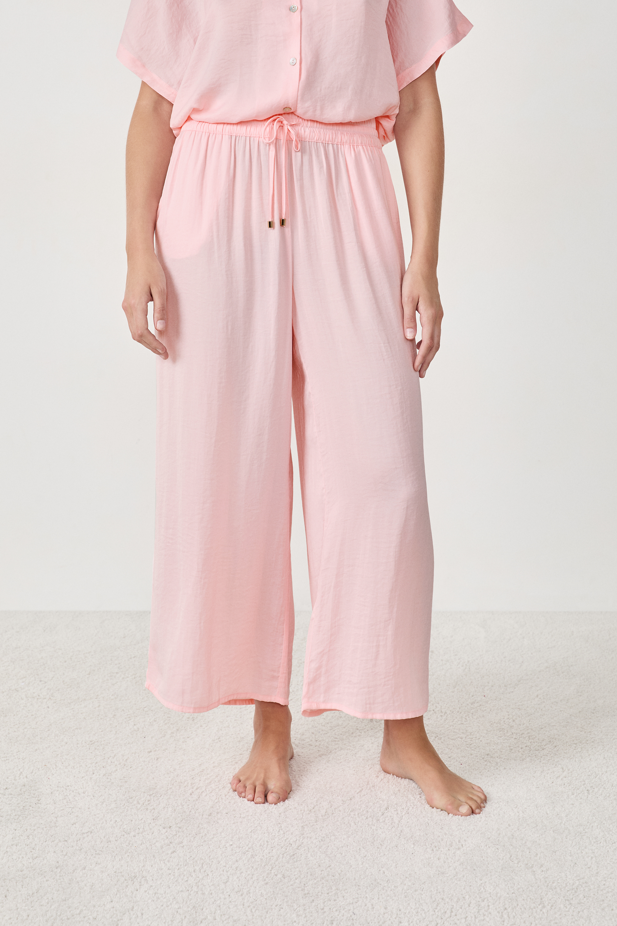 試着のみ　完売Otona satin pants(pink) Otona satin pants(pink) ご注文から一週間前後で発送予定