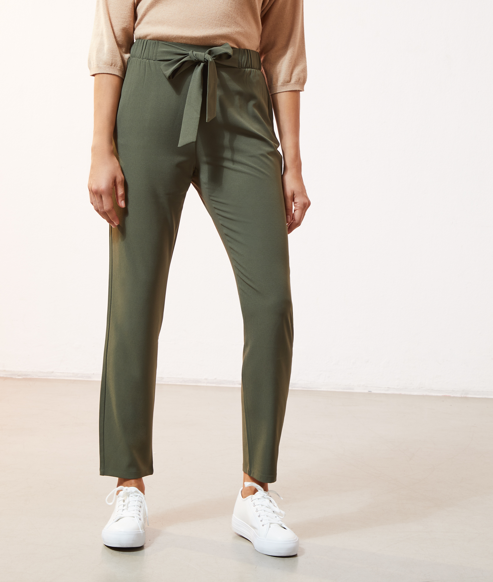 peg trousers